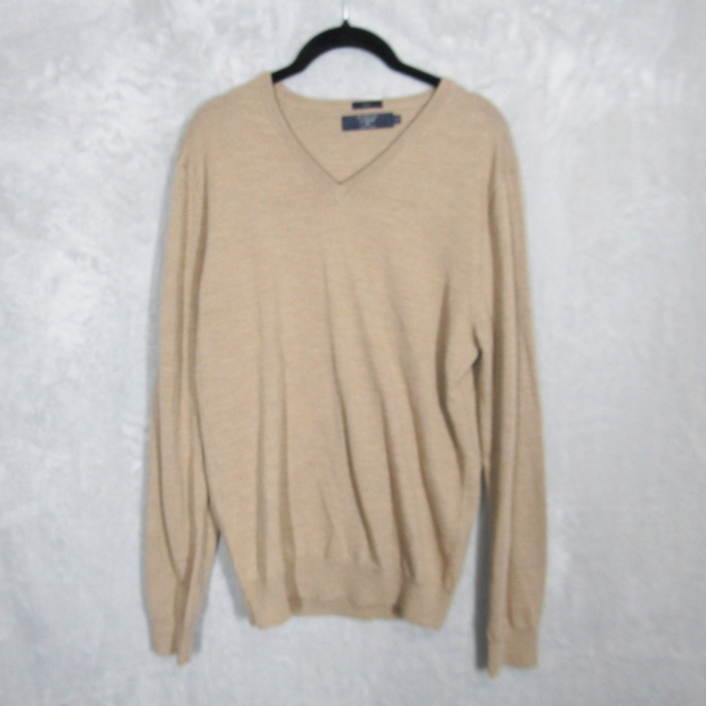 J. Crew Slim Fit 100% Merino Wool V-Neck Sweater Men's Size M Beige
